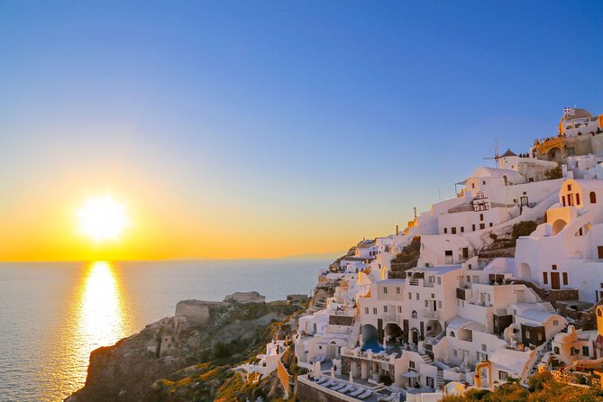 Shared Classic Morning Trip From Santorini Around the Famous Beaches - Pickup Information