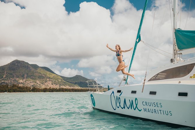Shared WEST Cruise - Ile Aux Benitiers: Full Day Catamaran Cruise - Frequently Asked Questions