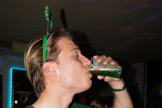 St. Patricks Pubcrawl: 5hours, 6drinks and Skip-The-Line Entry - Inclusions and Exclusions