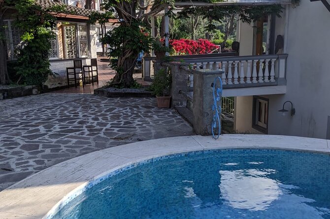 Summer in Sorrento Deluxe - Convenient Pickup Options