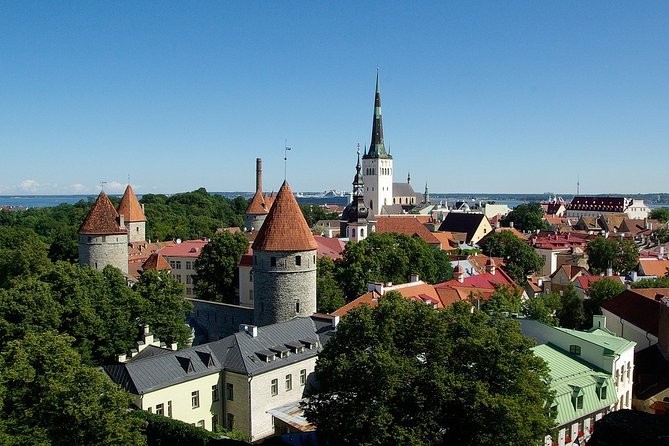 Tallinn Private Walking Tour With A Professional Guide
