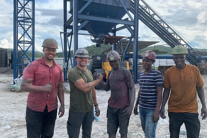 Tanzanite Gemstone Mining Experience at Mererani Mines Day Tour