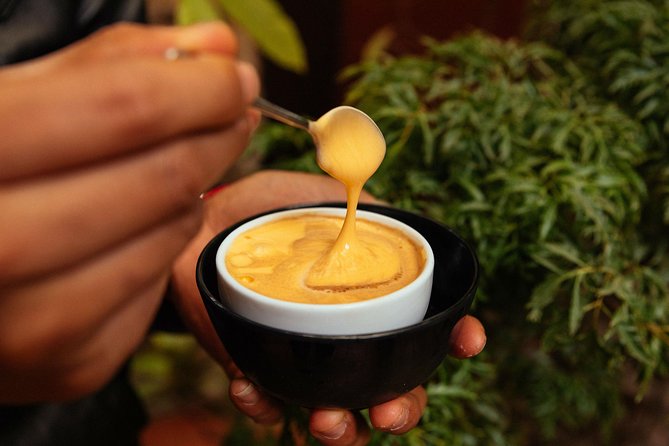 The 10 Tastings of Hanoi With Locals: Private Street Food Tour - Meeting Point Information