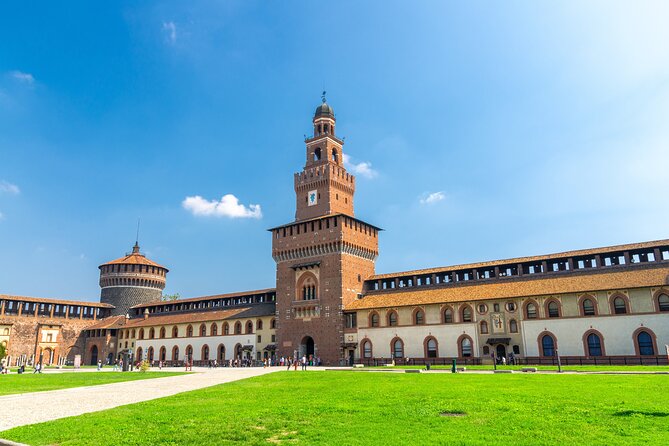 The Best Attractions in Milan'S Old Town With Private Guide - Skip-the-Line Benefits
