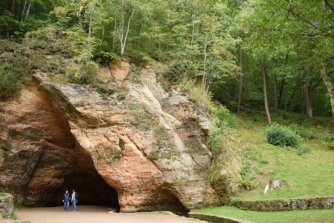 The Best of Sigulda Walking Tour - Gauja River Cable Car