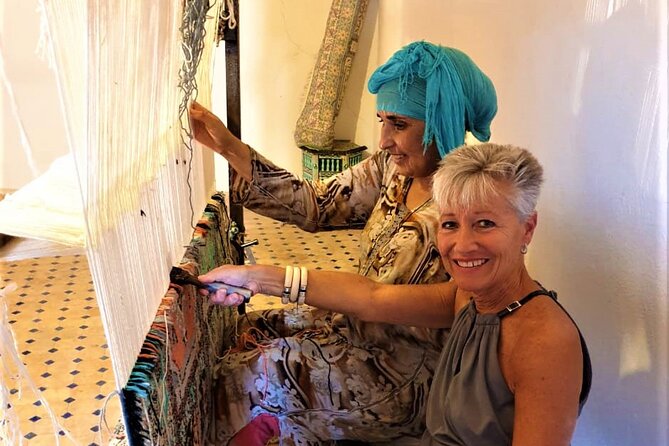 The Love of Arts and Crafts : Chefchaouen Berber Weaving Techniques, - Immersive Arts and Crafts Workshop