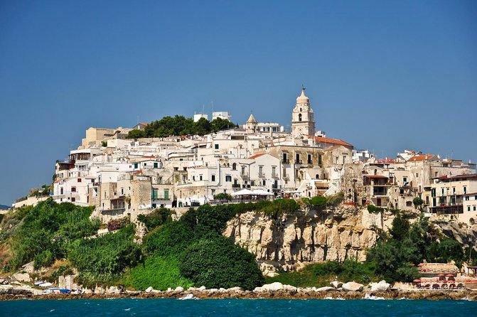 Tour of Gargano With the Train From Foggia to Rodi Garganico