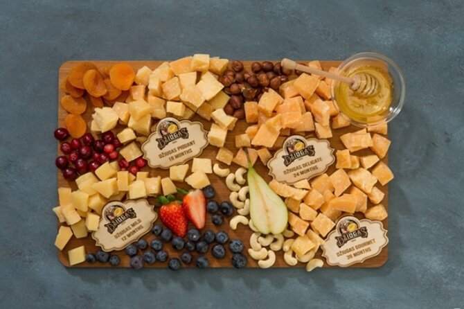 Traditional Cheese Tasting in Vilnius - Inclusions