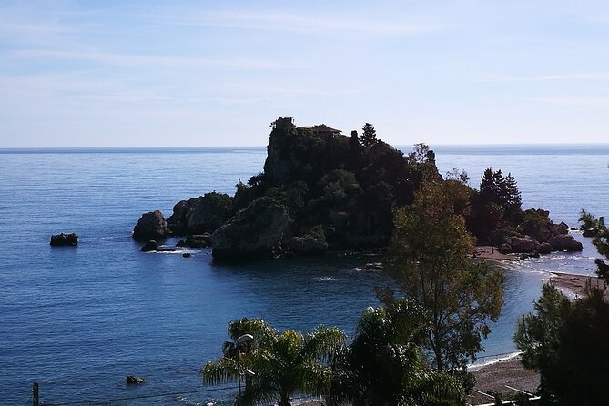 Transfer From Taormina to Syracuse With Stopover at Etna Volcano - Pickup