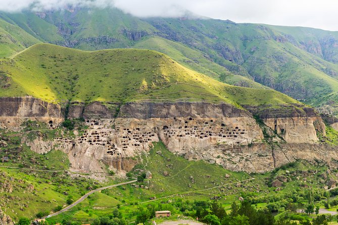 Vardzia+Akhaltsikhe+Borjomi+Gori+Uplistsikhe 2 Days Private Tour - Meeting and Pickup Details