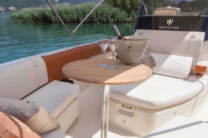 Varenna Tour(4 Hours) Boat Invictus - Meeting and Pickup