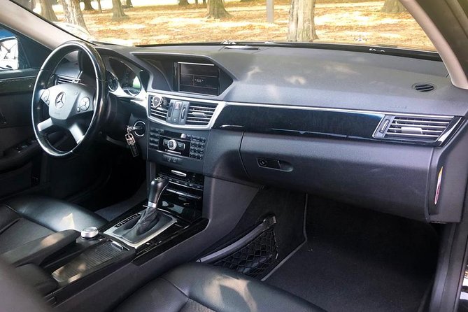 Venice Airport (Vce) - Riva Del Garda / Private Transfer (Up to 3 Pax) - Service Details