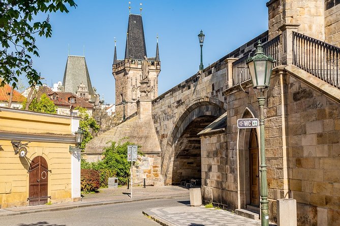 Welcome to Prague - Orientation Private Driving Tour - Pickup Information