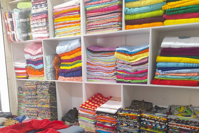 Your Assistant in Interpretation & in Shopping in Dakar Markets - The Sum Up