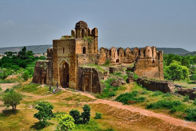 1 Day Rohtas Fort & Khewra Salt Mines Tour