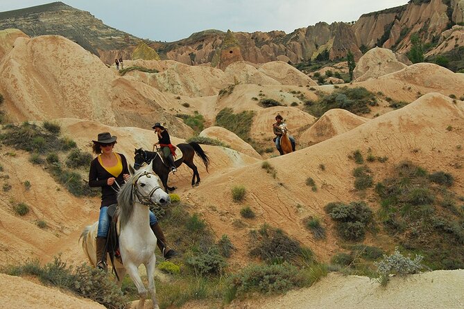 3 Days Cappadocia Travel From Istanbul - Including Balloon Ride & Horseback Ride - Day 2: Cappadocia Exploration