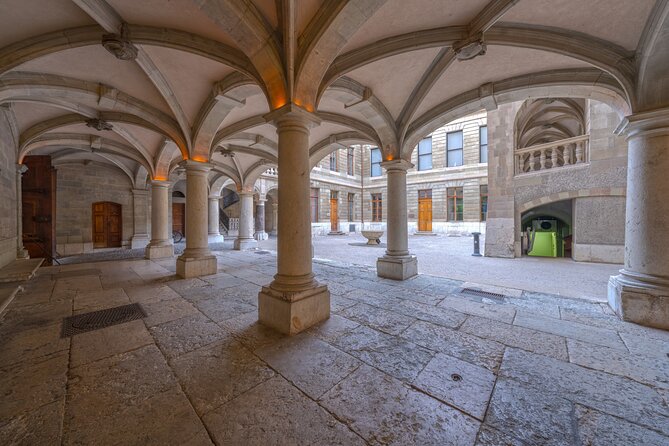 A Self-Guided Audio Tour of Geneva's Old Town - Tour Highlights