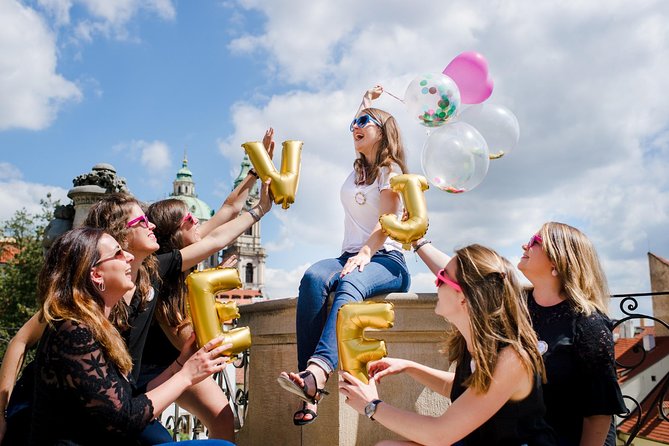 Bachelorette Photo Tour in Prague - Affordable Group Pricing and Flexibility