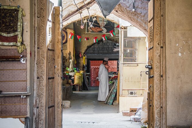 Bahla Fort and Nizwa - The Historical History of Oman - The Sum Up