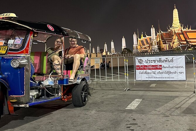 Bangkok Night Tour: Food, Temple & Tuk Tuk - Booking Details