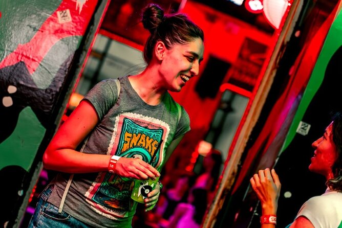 Barcelona New Years Eve Pub Crawl - Booking and Accessibility