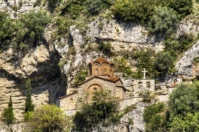 BERAT (UNESCO) - From Tirana - The Sum Up