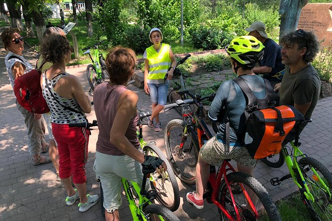 Chisinau Half-Day Private Tour by Bike With Local Guide - Reviews
