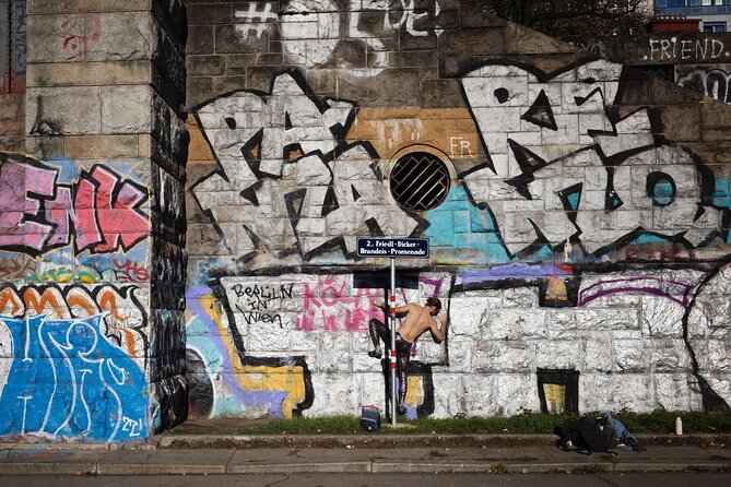 City Private Activity in Vienna With Professional Photographs - Frequently Asked Questions