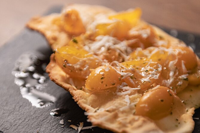 Coom a Romantic Dinner - Accessibility and Transportation Details