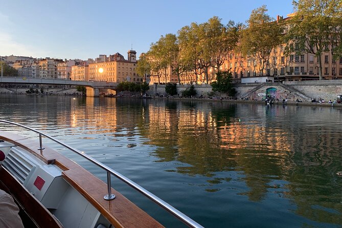 Cruise and Brunch on the Saône - Accessibility Information