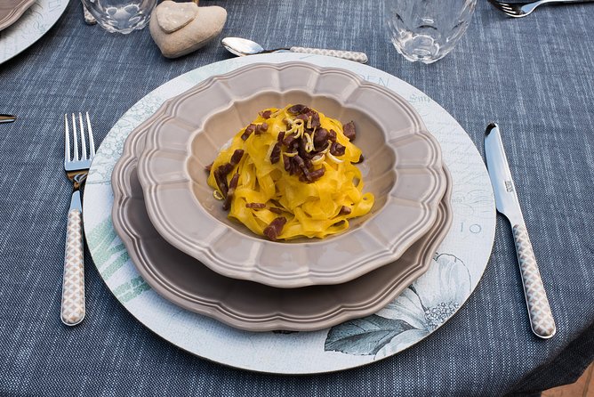Dining Experience at a Locals Home in Capannori With Show Cooking - Pricing and Booking Information