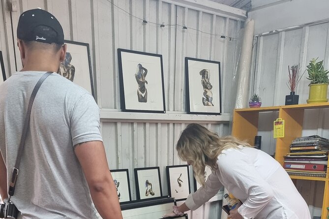 Eclectic Fashion & Art Tour in Nairobi With a Wardrobe Stylist - Additional Information and Policies