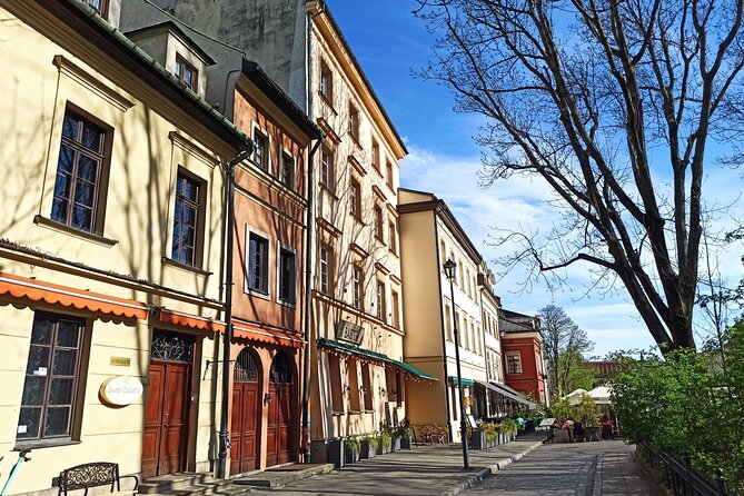 Evening Walking Tour With Dumplings & Beer In Old Jewish Quarter - Alcoholic Beverages Included