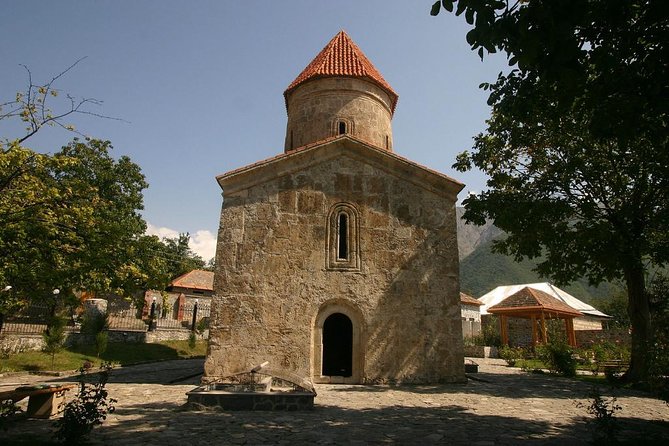 Explore Amazing Azerbaijan - Customer Reviews
