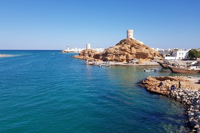 Explore the Beauty of Oman - Experience Omani Hospitality