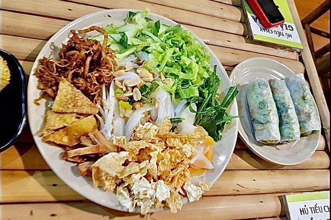 FEMALE TOUR GUIDE | Private Street Food & Sightseeing By Scooter - Customer Reviews