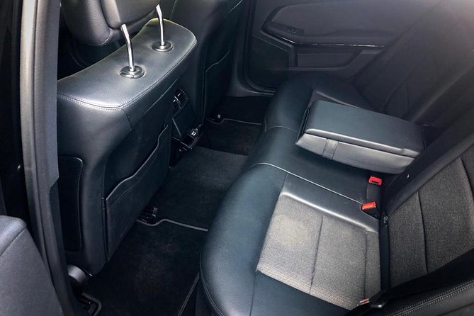 Florence - Milan / Private Transfer (Up to 3 Pass.) - Flexible Pickup Options