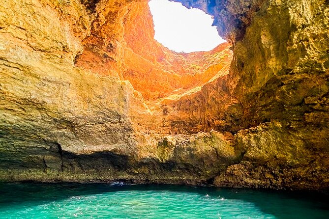 From Portimão to Paradise 60 Minutes Sunrise Tour - Safety Guidelines