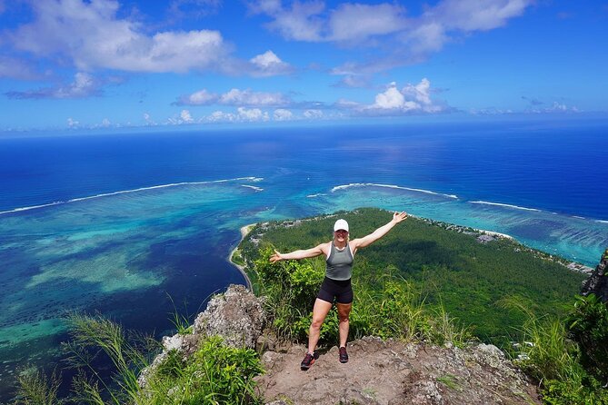 Full-Day Private Hiking Le Morne Mountain & Seafood Lunch at Islet Fourneau - Practical Information