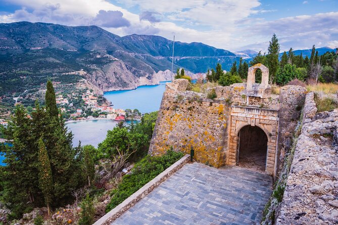 Full Day Tour in Assos and Fiscardo Island of Kefalonia - Scenic Views and Photo Opportunities