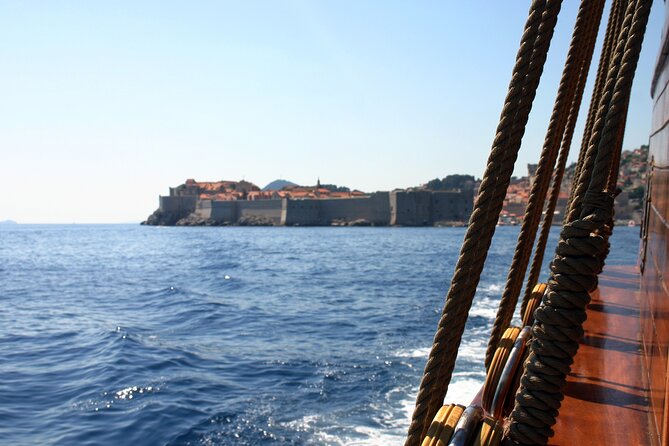 Game of Thrones and Dubrovnik History Combo Cruise Shared Tour - Dubrovnik History Insights