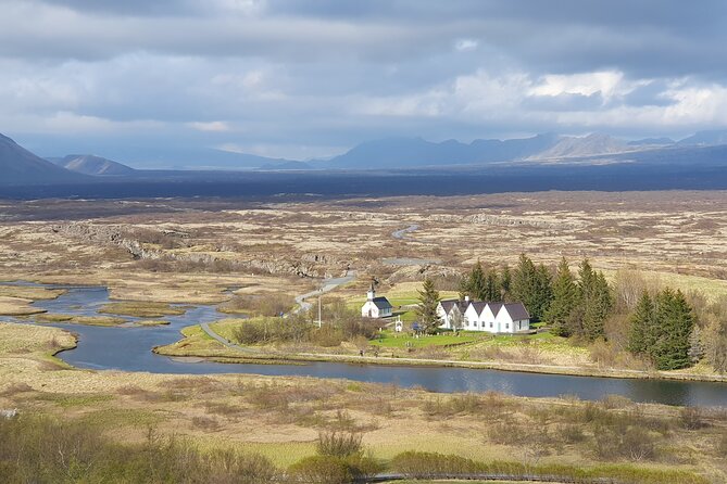 Golden Circle German-Speaking Small Group Tour From Reykjavik - Important Information