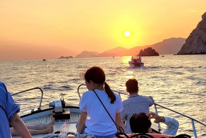 Golden Hour Around Positano Sunset Group Cruise - Inclusions and Amenities