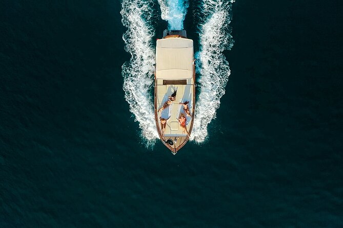 Group Boat Excursion to Polignano | MAMMAMIA Boat - Directions and Meeting Point
