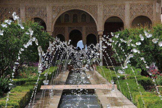 Guided Tour Alhambra, Generalife and Alcazaba - Guided Tour Details