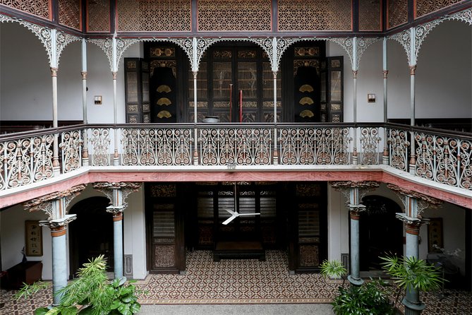 Guided Tour of Cheong Fatt Tzes Blue Mansion in George Town - Frequently Asked Questions