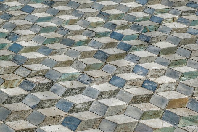 Guided Tour to Pompeii and Vesuvius From Sorrento - Frequently Asked Questions