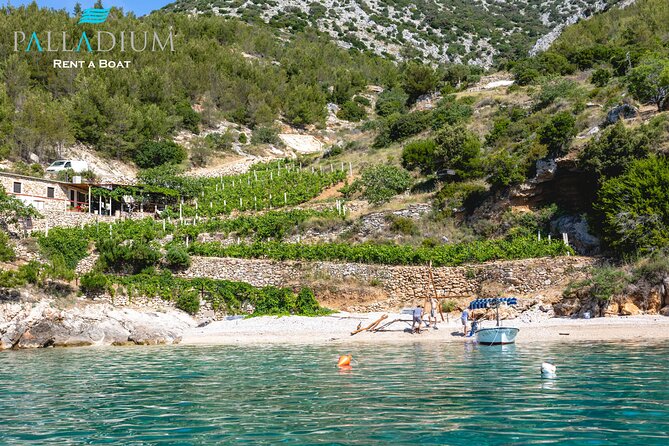 Half Day 3 Island Group Speedboat Tour From Makarska - Meeting Point Information