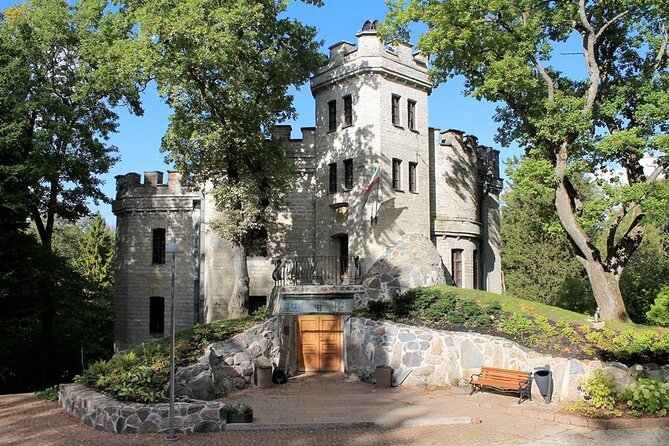Half-day Ancient Ruins and Castles: Von Glehn Park, Padise, Rummu - Additional Information