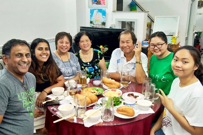 Ho Chi Minh City Private Walking Tours With Young Local Volunteers - Guide Experience